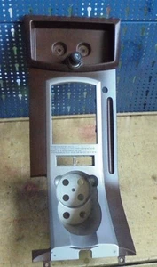 Verkleidung Blende Schaltkulisse Becherhalter Ssangyong Rexton 2.7 XDI 4x4 - Bild 1 von 1