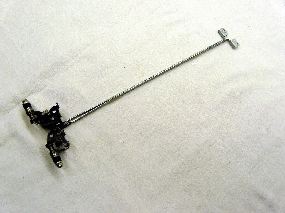 Displayscharniere Links Rechts aus einen HP Pavilion G7-1116 sg - Bild 1 von 1