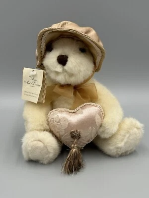 Russ Berrie Corazón Golpes Oso En Gorro Sombrero Sosteniendo Corazón con Borla 7" Foto 1 de 4