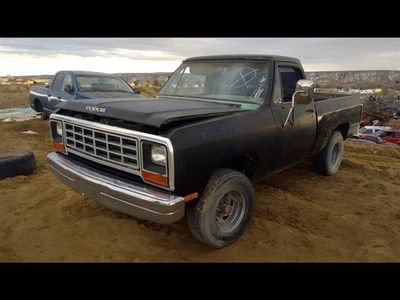 Medidor de velocímetro usado se adapta a: Dodge 100 1985 solo cabezal de recogida grado A Foto 1 de 4