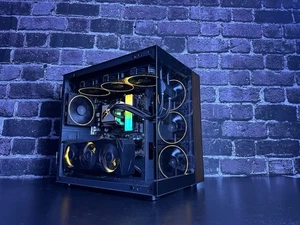 Gaming pc / Ryzen 7 5800x / RTX 3060 12Gb / RAM 32GB / SSD 1TB / Liquid Cooler - Picture 1 of 9