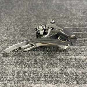 Desviador delantero Shimano Alivio FD-MC12 de colección triple tirón inferior abrazadera de 28,6 mm - Imagen 1 de 6