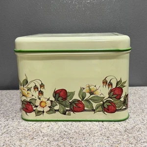 Vtg Cheinco Tin Metal Box 6”x4.5”x5” Strawberries Vine Pattern in EUC! - Picture 1 of 7