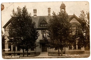 Postal White Cloud, MI Biteley, Michigan 1912 RPPC, escuela pública, Effa Bitely - Imagen 1 de 2