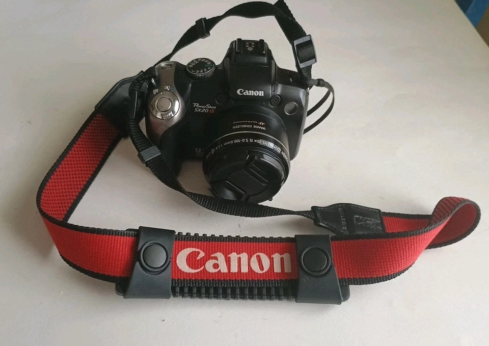 Cámara digital Canon PowerShot S20 IS 12 MP 20x zoom con tarjeta SD de 128 GB, probada Foto 1 de 4