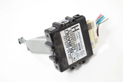 Centralina fari SUBARU FORESTER SH_ 2011 84051SC010 - Immagine 1 di 4