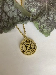 Ciondolo/collana/1”/18” firma Fendi - Foto 1 di 6