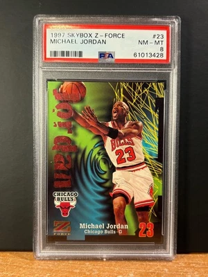 Michael Jordan 1997-98 Skybox Z-Force #23 / PSA 8 - Photo 1/2