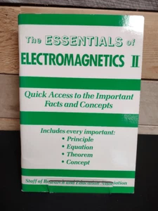 The Essentials of Electromagnetics II 1987 ISBN 0878915885 Paperback - Foto 1 di 2