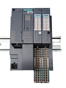 SIEMENS SIMATIC ET200SP 6ES7155-6AU01-0BN0 + 2 Module + Sockel - Picture 1 of 5
