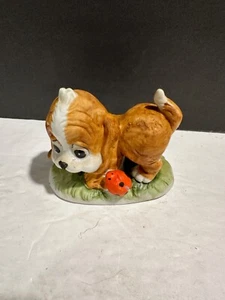 De colección Basset Hound Perro Cachorro con Dama Insecto Estatuilla/Escultura Kitsch Decoración - Imagen 1 de 6
