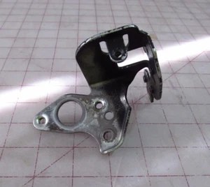 Briggs and Stratton 593582 Control Bracket (fixed speed) - Picture 1 of 5