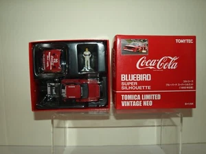 Coca Cola 1982 Nissan Bluebird Super Silhouette nuova come nuova in scatola TOMYTEC 1/64 LE - Foto 1 di 2