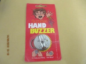 TRick Hand Buzzer - Picture 1 of 2