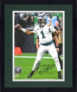 Framed Jalen Hurts Philadelphia Eagles Signed 8x10 White Throwing Photograph - Picture 1 of 1
