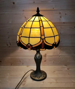Vintage Tiffany Style Lamp Bedside Table Lamp Working High Quality 16" x 10" - Picture 1 of 22