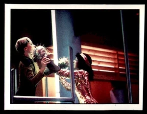 Pegatina Panini Star Trek 1987 Yareena balanceándose en Yar No. 74 - Imagen 1 de 2