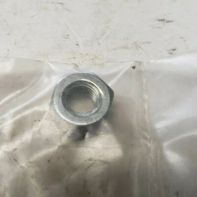 NUEVO Original OEM NOS Homelite BAR NUT 81065 Vintage Original Foto 1 de 2