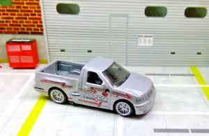 Hot Wheels 99 Ford F150 SVT Lighting Custom Wheels Swap Real Riders - Picture 1 of 7