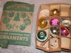 Vintage Shiny Brite Christmas Assorte Ornaments Stenciled Mercury Glass Lot of 7 - Picture 1 of 3