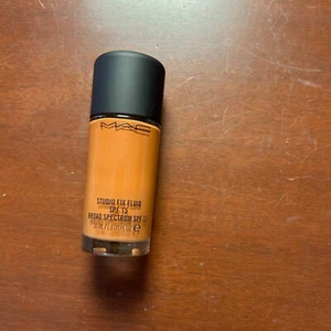MAC Studio Fix Fluid SPF15 NW44 1.0 oz 30ml New No Box - Picture 1 of 2