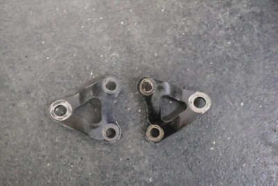 ПЛАСТИНЫ КРОНШТЕЙНА КРЕПЛЕНИЯ ПОДВЕСКИ ДВИГАТЕЛЯ YAMAHA FZ750 FZ700 - Изображение 1 из 4