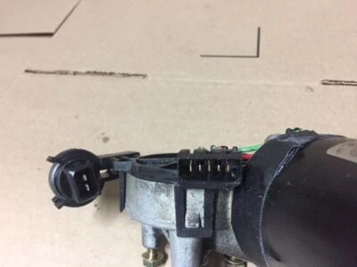 Windshield Wiper Motor Thru VIN 120000 Fits 92-03 EUROVAN 70485 - Image 1 of 4