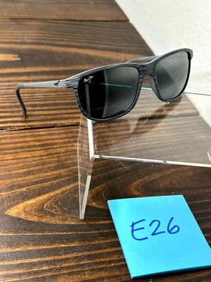 Gafas de sol Maui Jim Dragons Teeth MJ811-11D gris mate borde completo cuadrado 145 mm Foto 1 de 4