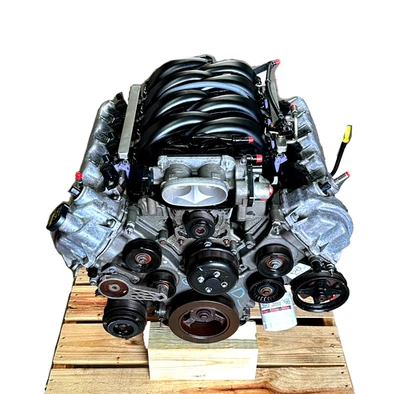 Мотор двигателя 3 В 2005-2010 Ford Mustang GT 4,6 л 60 000 миль - Изображение 1 из 4