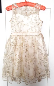 Speechless Girls white and gold occasion dress. Embroidered. Floral. With belt. - Picture 1 of 9