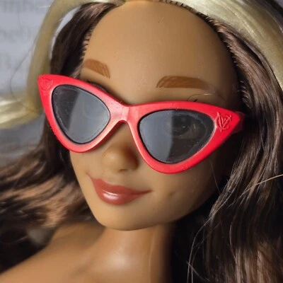 ÓCULOS ~DISNEY ILY FIT 11,5" BONECA DA MODA ACESSÓRIO DE ÓCULOS INSPIRADO EM CRUELLA - Imagem 1 de 4