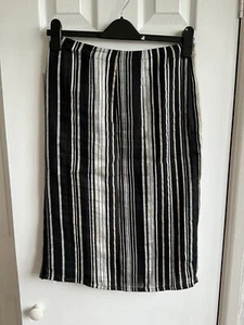 Phase Eight Skirt Size 8 - Picture 1 of 3