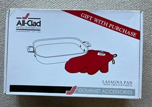 NIB All-Clad Gourmet Accessories Lasagna Pan with 2 Red Oven Mitts - Picture 1 of 14