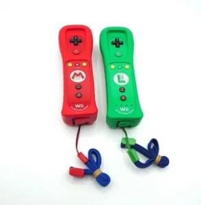 Nintendo Wii Remote Controller Motion Plus Mario & Luigi Set controller yzk - Picture 1 of 7