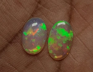 Welo Ópalo Etíope Forma Ovalada Cabujón Multi Llamativo Fuego Piedra Preciosa Suelta 7.5x11M - Imagen 1 de 22
