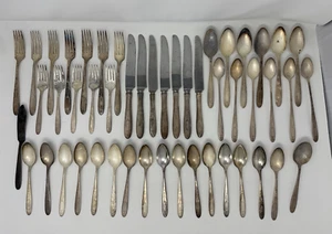 Oneida Community GROSVENOR SILVERPLATE FLATWARE Set of 49 Pcs NO MONO 1921 VTG - Picture 1 of 20