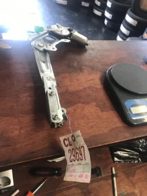 Subaru Legacy Outback 2001 2002 2003 2004 ventana motor regulador pasajero trasero Foto 1 de 2