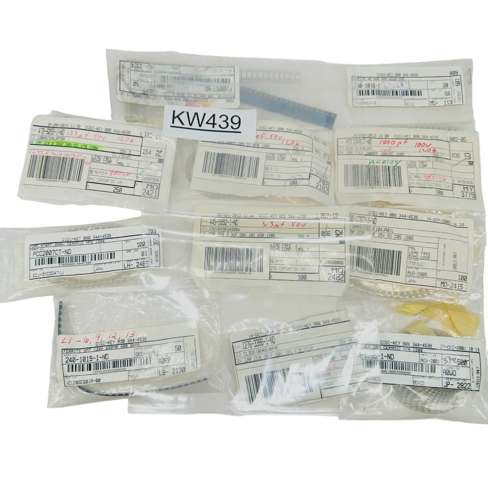 11 Pack Assorted Capacitors, ECJ-3YC2D471J HZ1206E601R-00 C3216X5R1H335K - Image 1 of 4