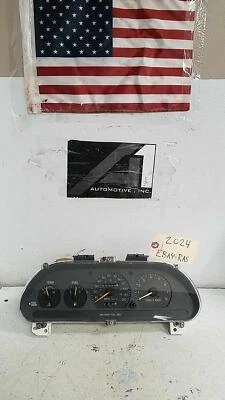 94-96 ESCORT TRACER SPEEDOMETER CLUSTER GAUGE INSTRUMENT 135 MILES 120 MPH 1.9L - Image 1 of 4