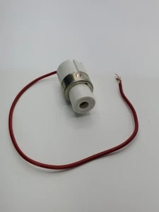 Lot of 2 General Electric - ALF473-01 - ALF473-B - Fluorescent Lamp Sockets New - Picture 1 of 6