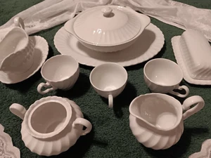 Servizio vintage Ironstone Johnson Bros Regency crema burro bianco neve - Foto 1 di 14