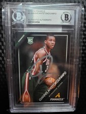 2013-14 Panini Pinnacle - Giannis Antetokounmpo #5 Rookie RC Auto. BGS Certified
