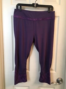 EUC Gaiam Om Purple Cropped Yoga Athletic Capri Size Women’s LARGE Stretch - Picture 1 of 7