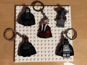 LEGO Star Wars Schlüsselanhänger – 5er-Set – Cad Bane, Darth Vader, Maul & mehr - Bild 1 von 24