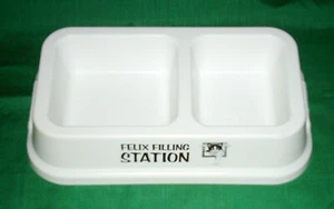 Promotional Felix Cat Food Embossed Plastic Two Section Bowl Ex. Condition - Picture 1 of 3