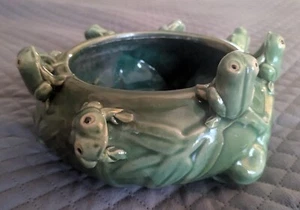 Vintage MCM Majolica Style Glazed Pottery Bowl Planter Frogs Lily Pad 8" - Picture 1 of 21