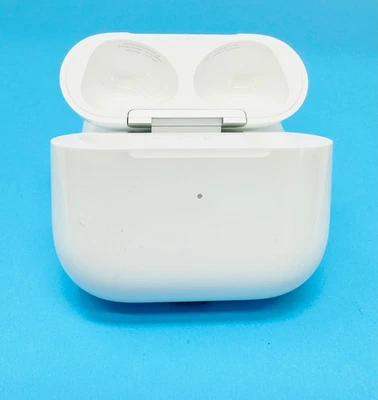 Estuche de Carga Original Apple para AirPods 3ª Generación Repuesto - Usado Foto 1 de 4