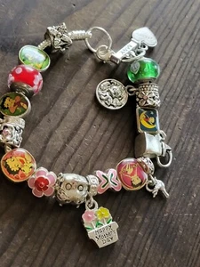 Betty Boop Charm Bracelet May Mother's Day Garden Theme Toggle - Picture 1 of 9