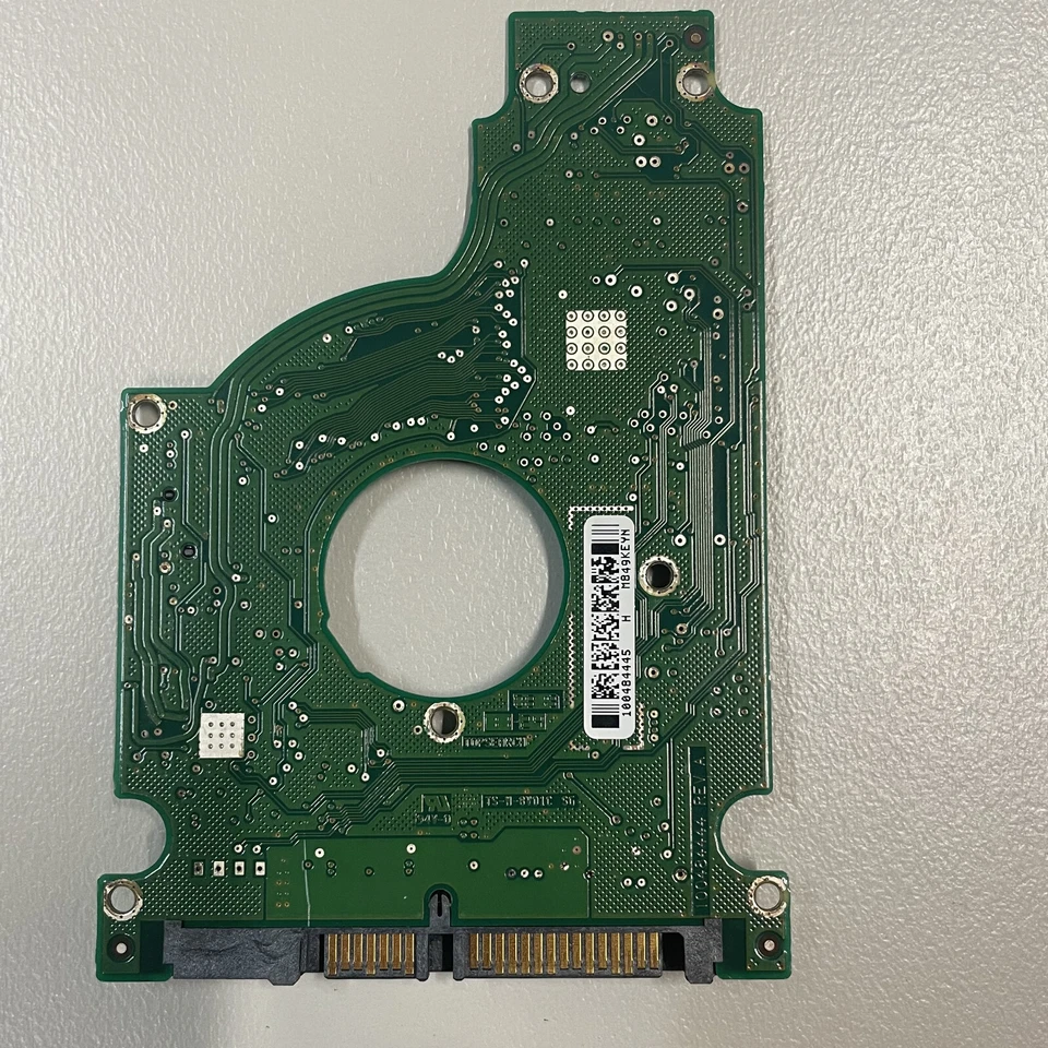 Seagate Momentus ST9120817AS 2.5" SATA HDD PCB Board 100484444 REV A FW 3.AHC - Image 1 of 4