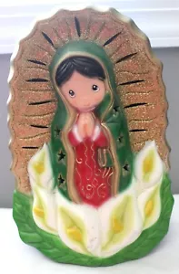 FIGURINA STATUA 14" VERGINE MARIA DI GUADALUPE GIGLI ILLUMINA CERAMICA - Foto 1 di 3